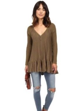Free People - Small Olive Green Ribs and Ruffles Blouse/Sweater/Dress/Tunic